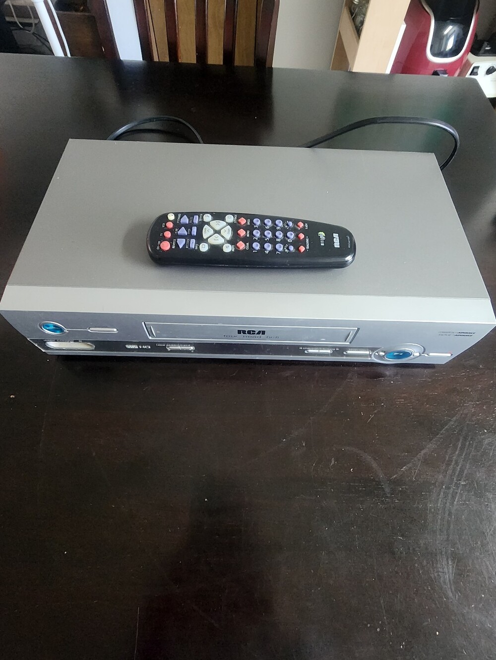 RCA VR712HF SilverVCR Player VHS with Remote